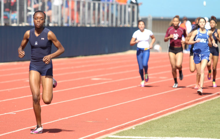 Bulldawg Relays